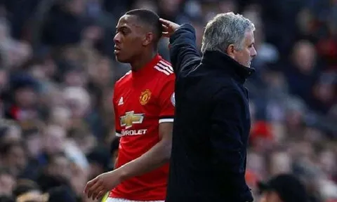 Tiết lộ: Hành động 'đáng ngờ' của Martial sau khi Mourinho mất việc