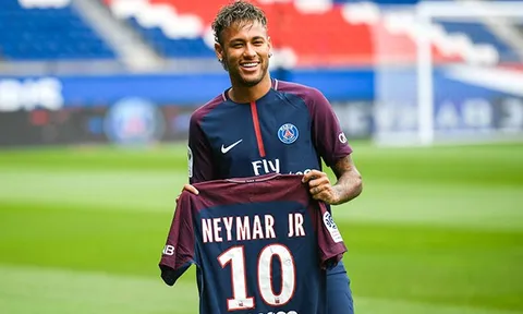 TIẾT LỘ: Neymar chỉ là ưu tiên số 2 của PSG
