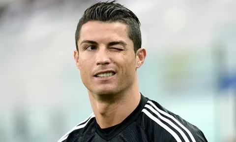 TIẾT LỘ: Ronaldo làm điều 'khó tin' lúc 2h sáng sau trận Champions League