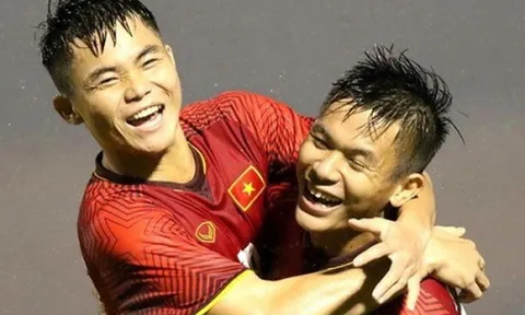 Tiết lộ: Sao chạy cánh tuyển Việt Nam 4 tháng không được trả lương