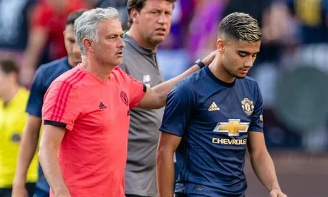 TIẾT LỘ: Sự thật bất ngờ về mối quan hệ giữa Mourinho và Pereira