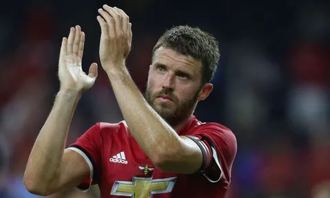 TIẾT LỘ vai trò mới của Carrick tại Man Utd