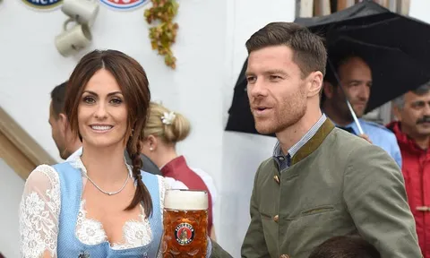 Tiết lộ: Xabi Alonso từng bị đồng đội 'tăm tia' vợ