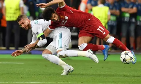 TIẾT LỘ: Zidane có chỉ đạo Ramos triệt hạ Salah?