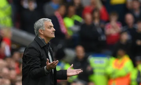 Tin buồn cho Man Utd, Mourinho chưa thắng khi bị dẫn 2 bàn