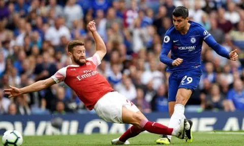 Tin lầm trung vệ, Emery giúp "tiền đạo phòng ngự" của Chelsea hồi sinh mạnh mẽ
