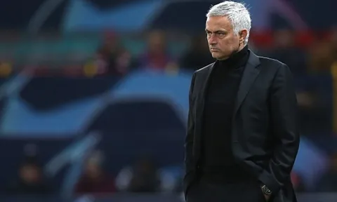Tin nhanh 25/10: Mourinho bị cảnh báo!