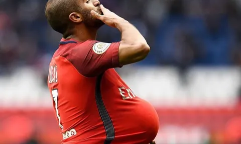 Tin vui cho Arsenal, Chelsea: Giá Lucas Moura cực rẻ