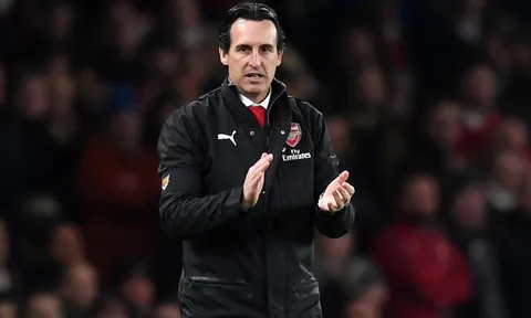 Tính chiêu mộ "hàng hớ" Barca, Emery được "dạy" cách tiêu tiền