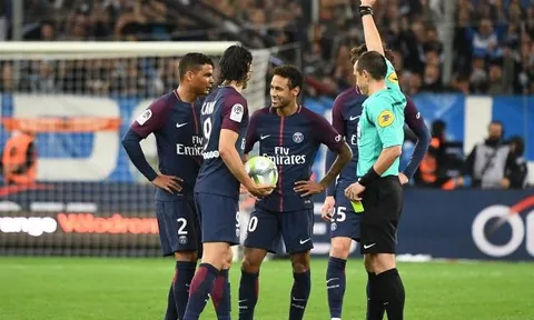 Tình huống dẫn đến thẻ đỏ của Neymar vs Marseille