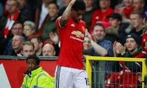 Tình huống Marcus Rashford ghi bàn vs Benfica