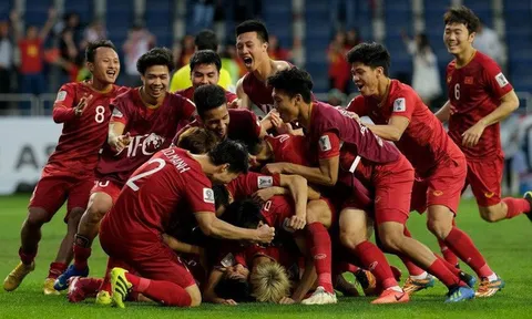 BLV Quang Huy: "Bóng đá Việt Nam có thể mơ về World Cup 2022"