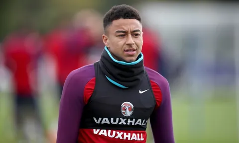 Tỏa sáng trước Swansea, Lingard được Mourinho trao ngay vai trò mới