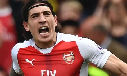 Tốc độ kinh hoàng của Hector Bellerin