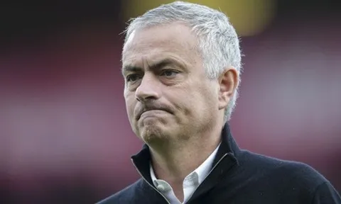 'Tôi không thể tin Man Utd lại khởi đầu tệ đến vậy'