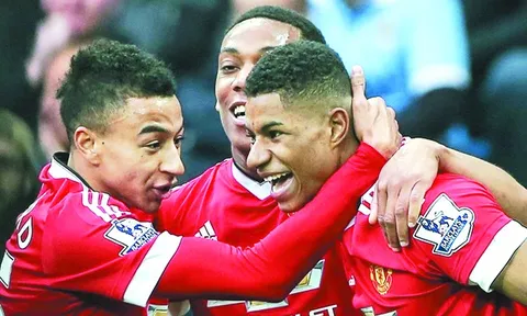 Top 10 hàng công mạnh nhất vòng 16 đội UCL: Cây đinh ba của Solskjaer thứ mấy?