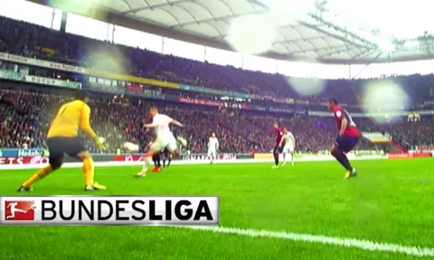 Top 10 pha đánh gót thần sầu trong lịch sử Bundesliga
