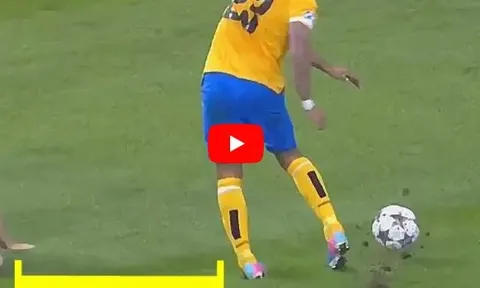 Top 11 pha ăn vạ kinh điển
