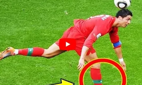 Top 20 bàn thắng siêu hài hước
