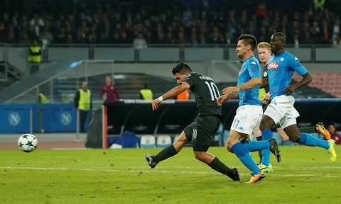 Top 5 CLB chuyền bóng vô đối ở châu Âu: Man City chưa là số 1!