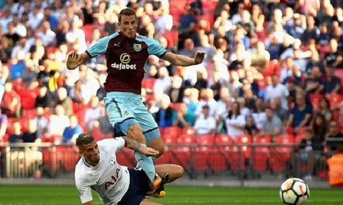 Tottenham 1-1 Burnley: Gà con đòi cất tiếng gáy báo bình minh!