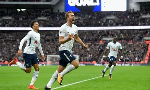 Tottenham phá kỉ lục của Man Utd sau chiến thắng trước Liverpool