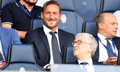 Totti 'giả tạo' sau buổi lễ bốc thăm Champions League