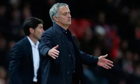 Man Utd chuẩn bị nhận hình phạt cho sự chậm trễ