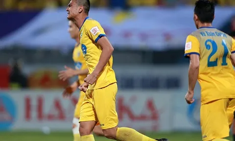 Trận đấu nào quyết định cuộc đua vô địch V-League 2017?