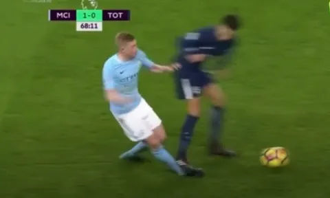 TRANH CÃI: Man City bị trọng tài xử ép?