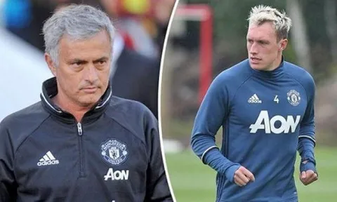 Trò cũ nói về Mourinho: "Man United lúc đầu mùa chẳng khác gì trò cười"