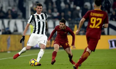 Trở lại Turin, Roma tiếp tục 'phơi áo' trước Bà đầm già