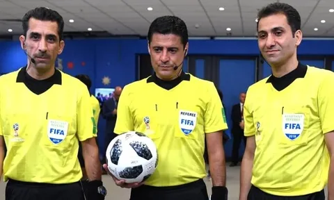 Tin vui cho NHM: Trọng tài uy tín của FIFA sẽ cầm còi trận Việt Nam v Malaysia