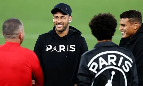 Trước giờ G, huyền thoại Liverpool "chém" Neymar không thương tiếc