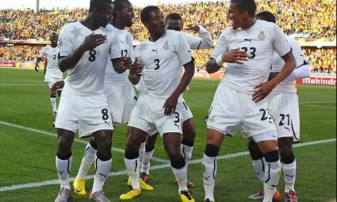 Trước lượt đấu áp chót vòng loại Châu Phi: Sau Cameroon, Algeria là Ghana?