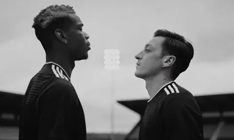 Trước thềm Champions League, Pogba được tặng quà độc