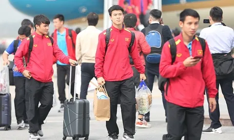 Thưởng Tết với cầu thủ Việt: Người tiền tỷ, kẻ nợ lương
