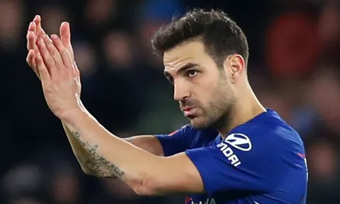 Từ Fabregas, Sarri muốn đổi chính sách tại Chelsea