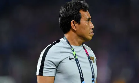 Tuyển thủ Indonesia bật khóc sau khi bị loại từ vòng bảng AFF Cup