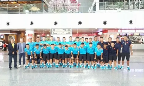 Thầy trò HLV Hoàng Anh Tuấn lên đường dự giải U18 Đông Nam Á 2017