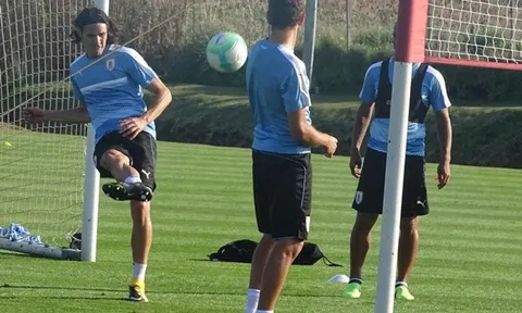 Uruguay căng thẳng trước trận đấu sinh tử với Argentina