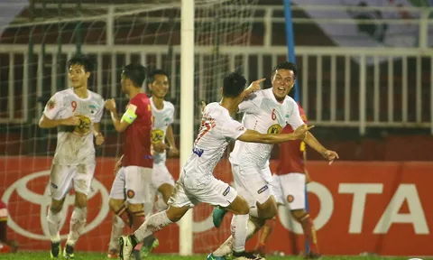 V-League chưa bao giờ “mất khách” như thế