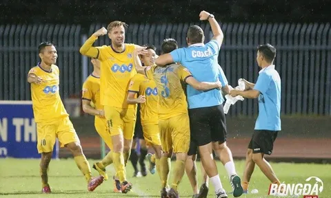 Tổng hợp vòng 19 V-League 2017: FLC Thanh Hóa lấy lại ngôi đầu từ tay Quảng Nam FC