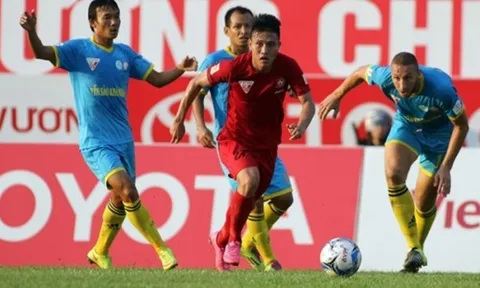Đấu sớm vòng 18 V-League 2017: Hà Nội và Sanna Khánh Hòa rủ nhau “ngã ngựa”