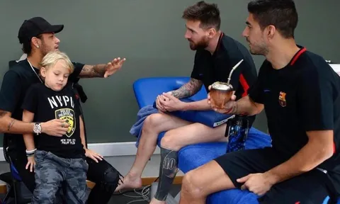 Valverde nói gì khi Neymar muốn quay lại Barca?