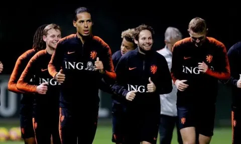 Van Dijk đề xuất người sẽ đá cặp hoàn hảo với anh tại Liverpool