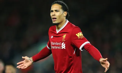 Van Dijk tiết lộ 'nỗi ác mộng' trong các buổi tập của Liverpool