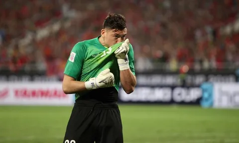 Văn Lâm: "Tôi từng gặp khó khăn ở Việt Nam"