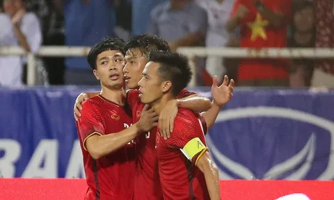 Hé lộ danh sách sơ bộ tập trung ĐT Việt Nam chuẩn bị cho AFF Cup