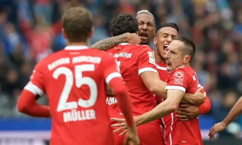 Về lại Bayern, Heynckes vội lấy lòng công thần